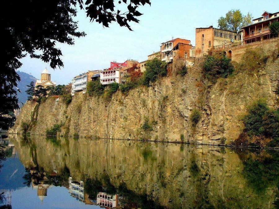 Appartamento House At Ortachala Tbilisi Esterno foto